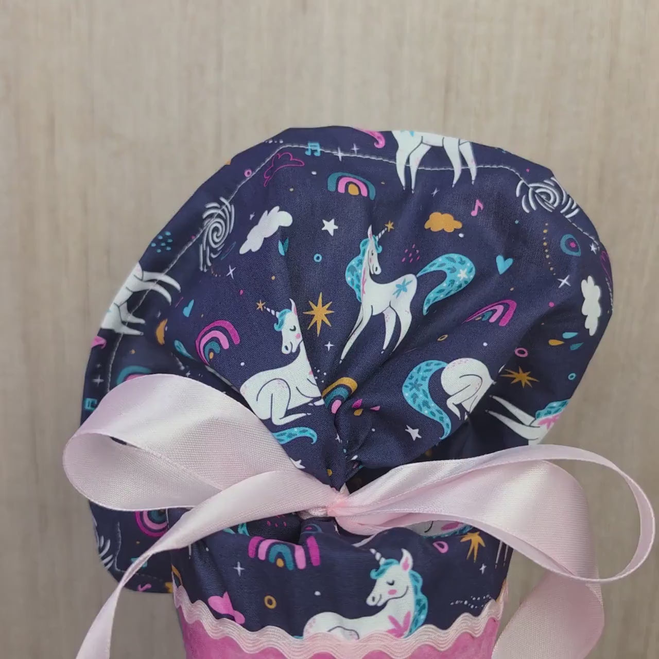 Kindergartentüte Einhorn, handgemachte Geschwistertüte für im Einhorn Design